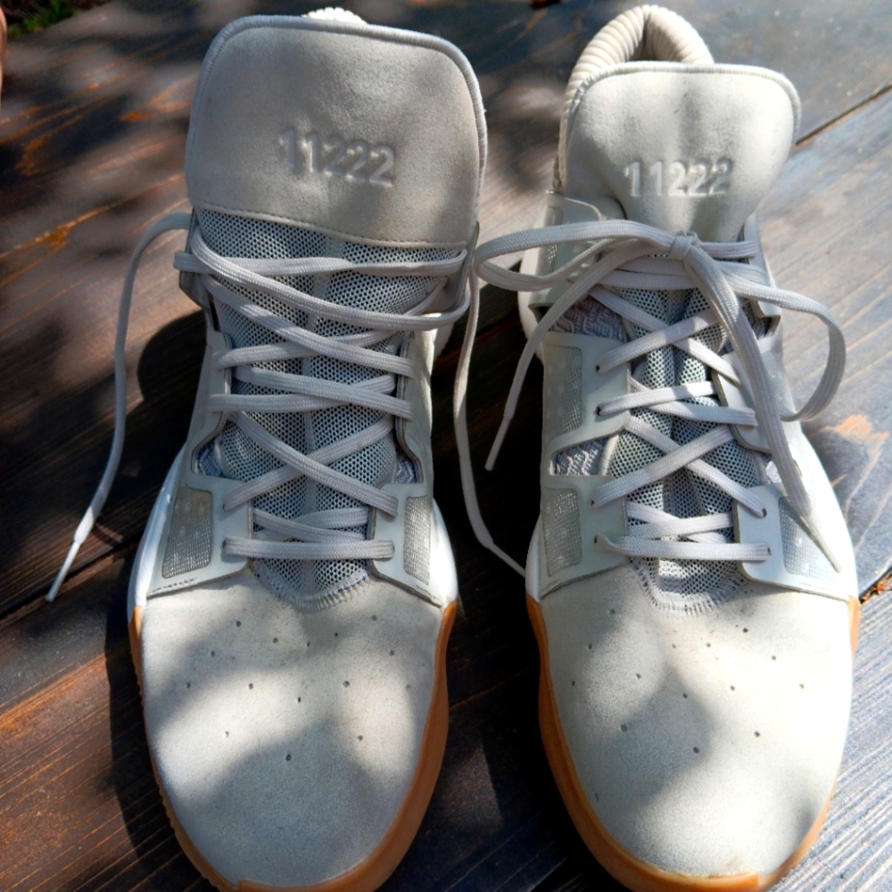 ADIDAS Mens 11222 Basketball Gray and White High-Top Sneakers Size 12